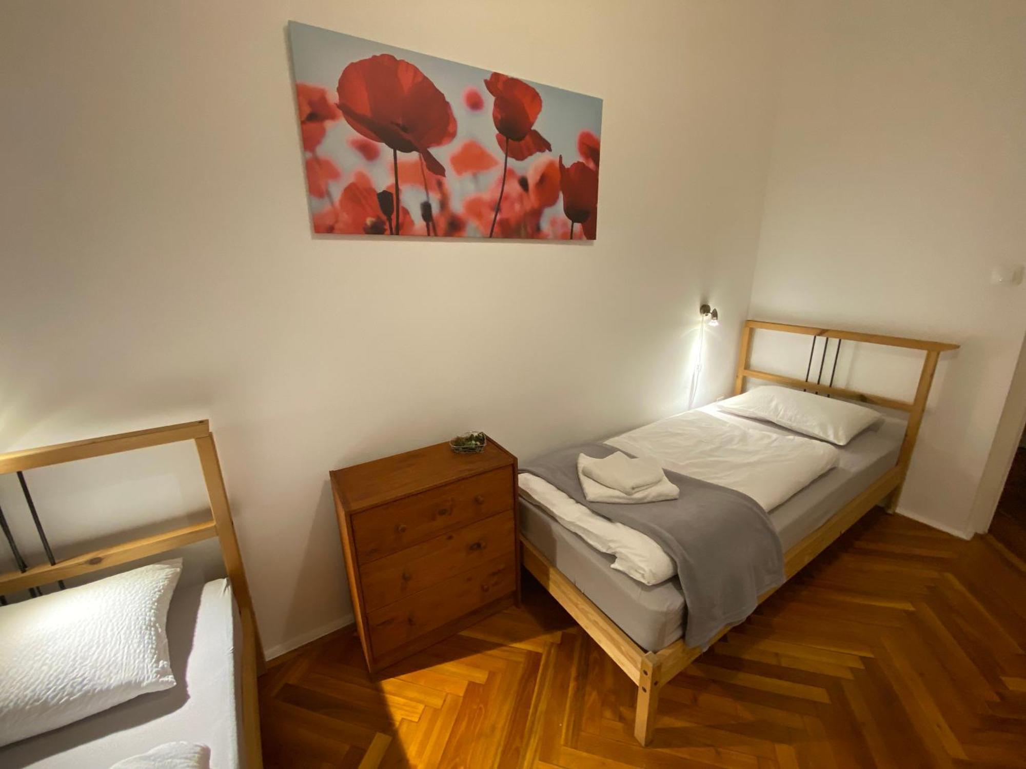 Free Parking - Dob50 Spacious Apartment - 2 Separate Bedroom, 5 People, Ac, Wifi, Budapest